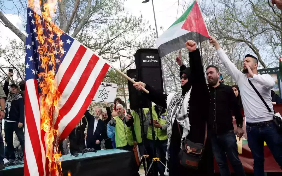 Orden ejecutiva de Trump contra protestas pro-Hamás y antisemitismo en universidades