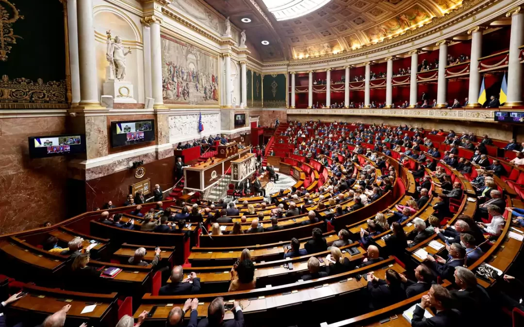 Impuesto a la riqueza de Francia: El «impuesto Zucman» aprobado en la Asamblea Nacional