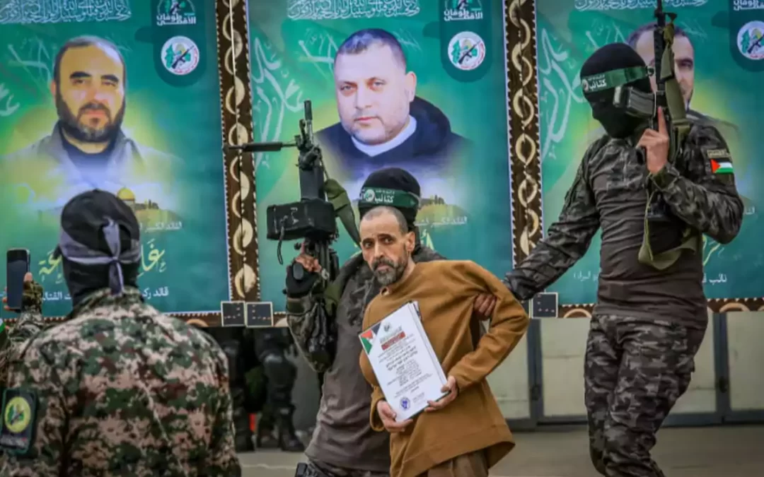 Hamás incumple plazos para liberación de rehenes israelíes, provocando tensión
