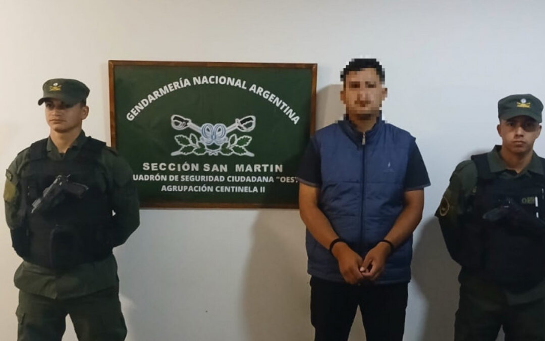 Detienen a hombre en estación Caseros por robo: tenía pedido de captura en Salta